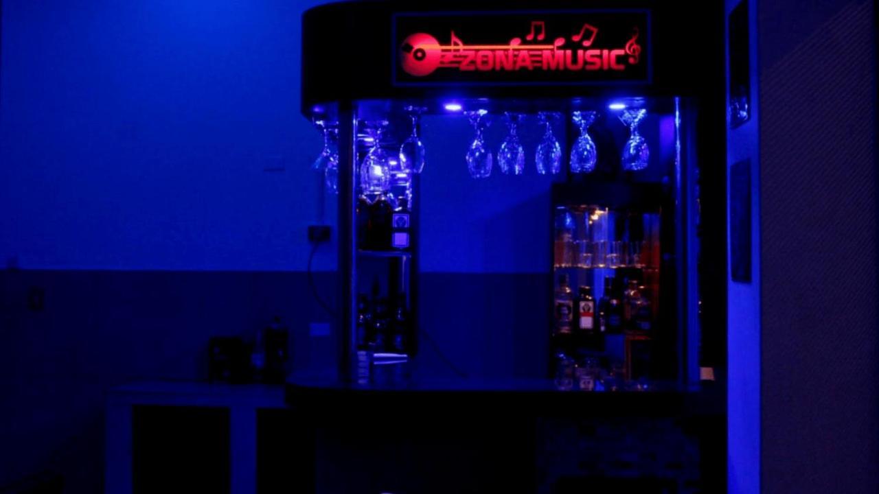 D'Milez Hotel Πουέρτο Μαλντονάντο Εξωτερικό φωτογραφία