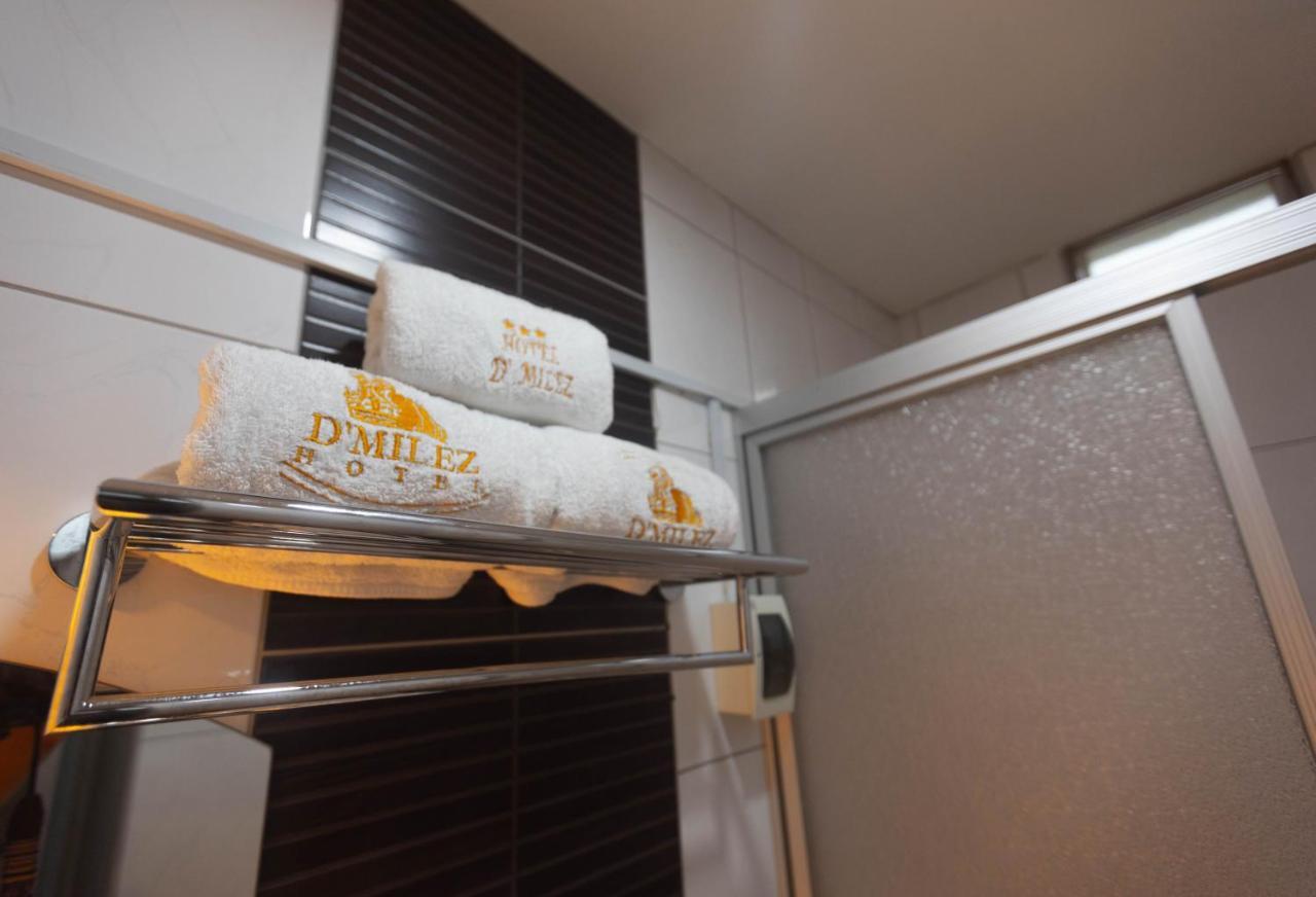 D'Milez Hotel Πουέρτο Μαλντονάντο Εξωτερικό φωτογραφία
